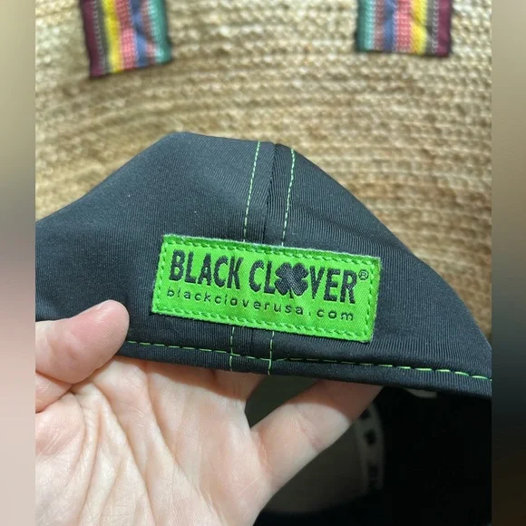 Black Clover Live Lucky Flour Leaf Clover Hat Small/Medium - Picture 5 of 6